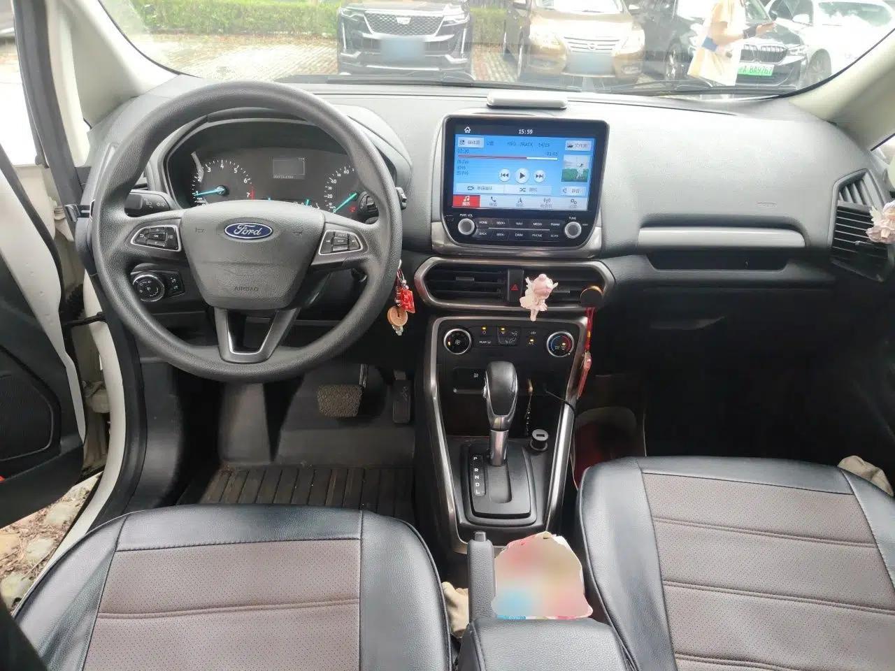Ford EcoSport 2018 Revised 1.5L Automatic Platinum Wing Edition — миниатюра 9