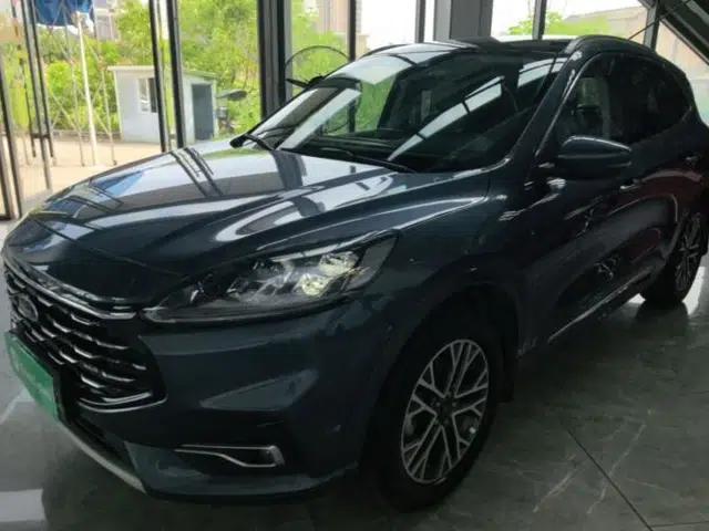 Ford Escape 2020 EcoBoost 245 Two-Wheel Drive Smart & Enjoyment Model