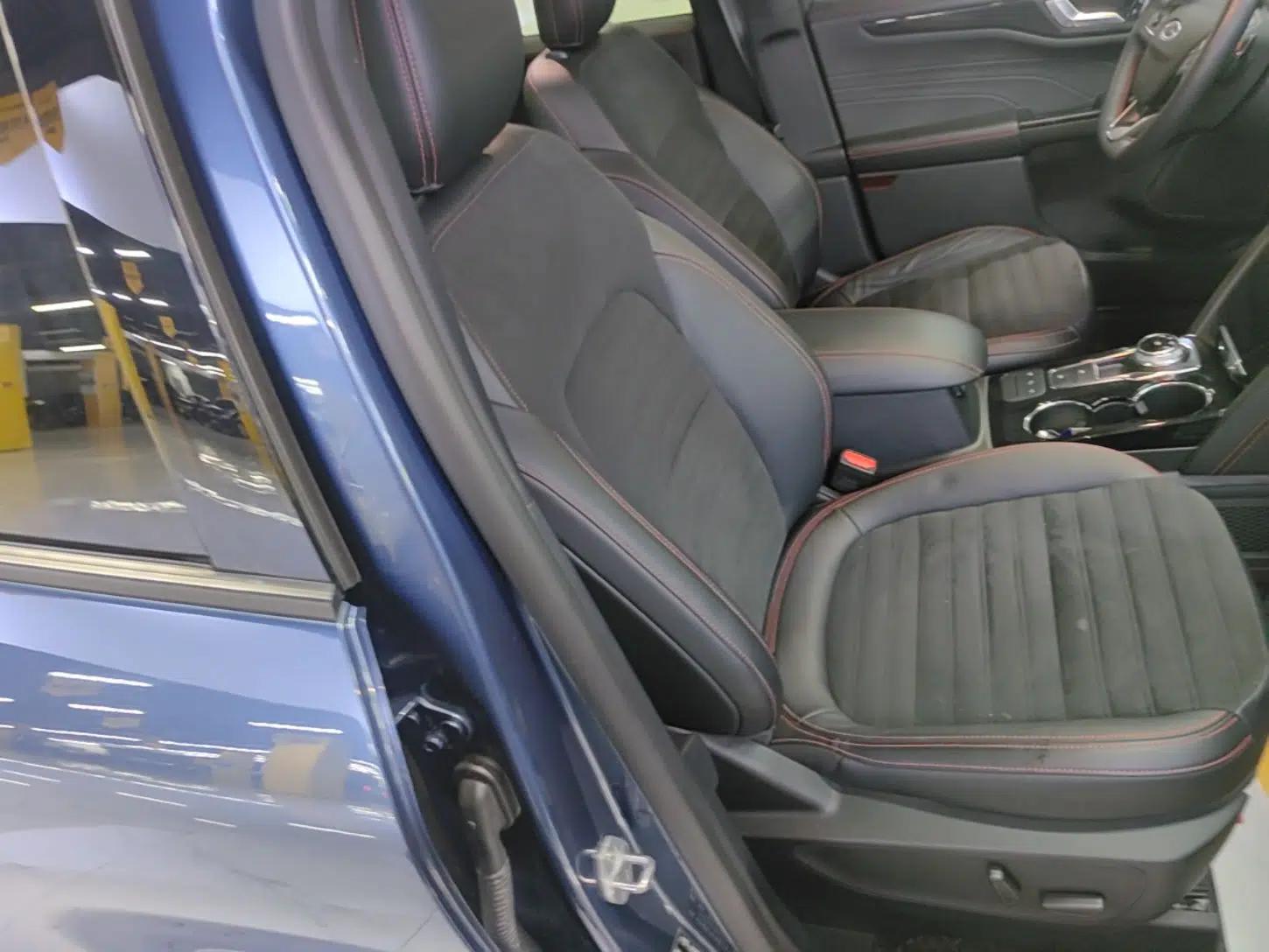 Ford Escape 2020 EcoBoost 245 Four-Wheel Drive ST-LINE Deluxe Edition — миниатюра 19
