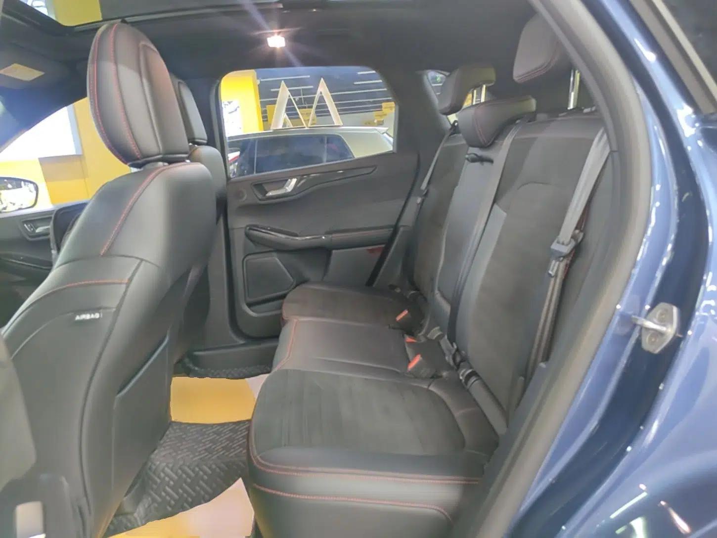 Ford Escape 2020 EcoBoost 245 Four-Wheel Drive ST-LINE Deluxe Edition — миниатюра 20
