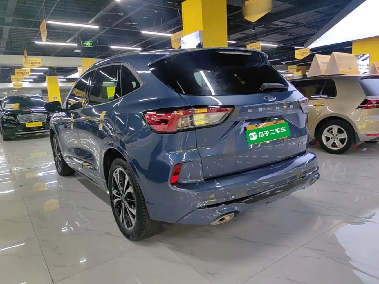 Ford Escape 2020 EcoBoost 245 Four-Wheel Drive ST-LINE Deluxe Edition — миниатюра 4