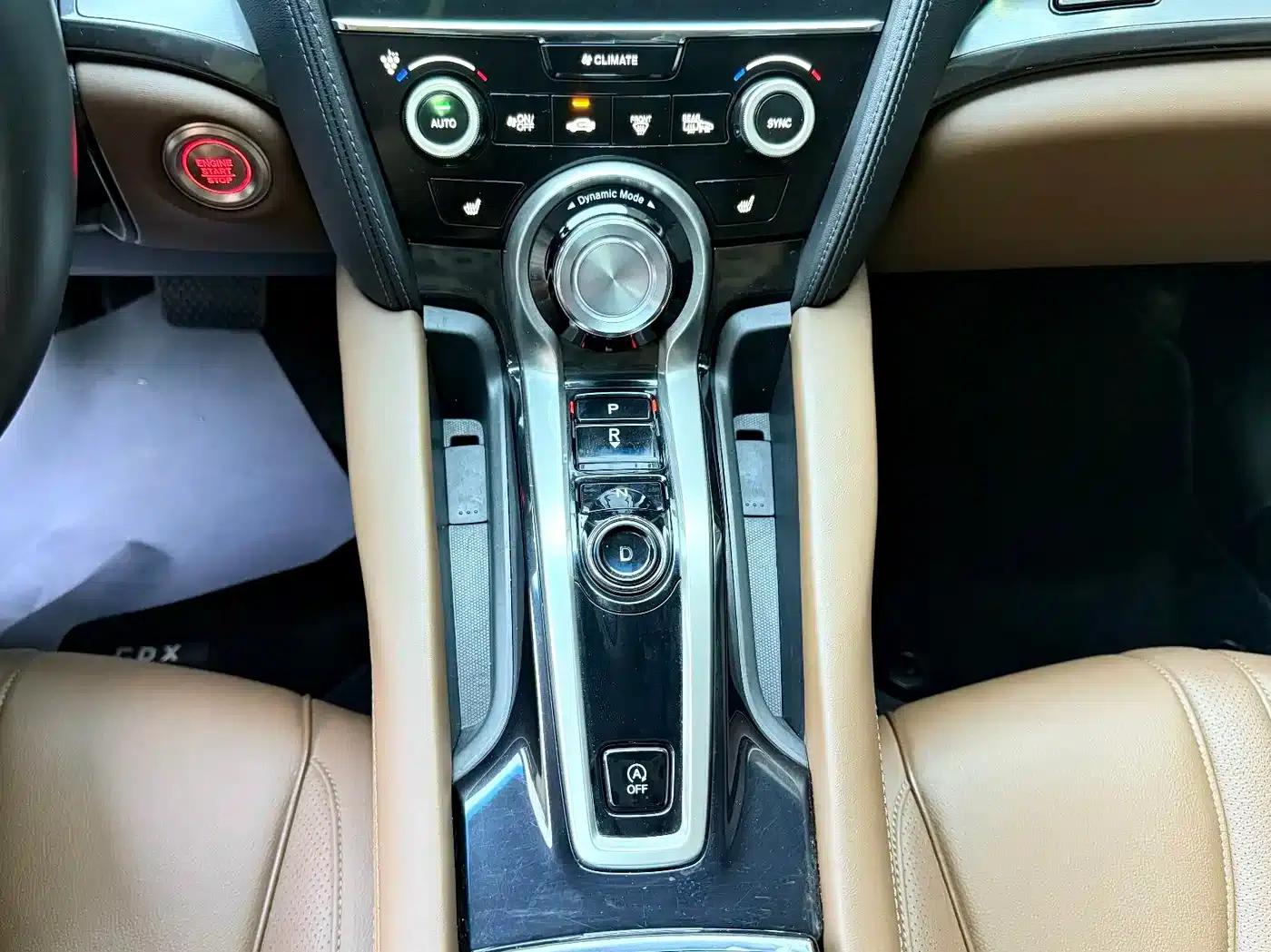 Acura CDX 2017 1.5T AWD Premium Luxury Edition — миниатюра 20