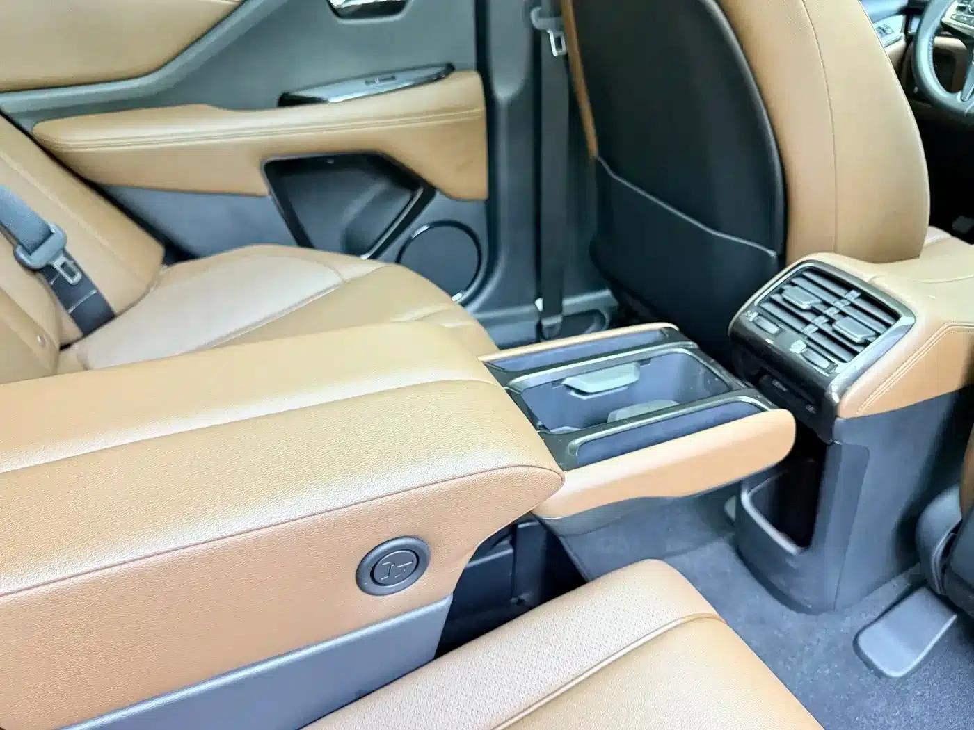 Acura CDX 2017 1.5T AWD Premium Luxury Edition — миниатюра 10
