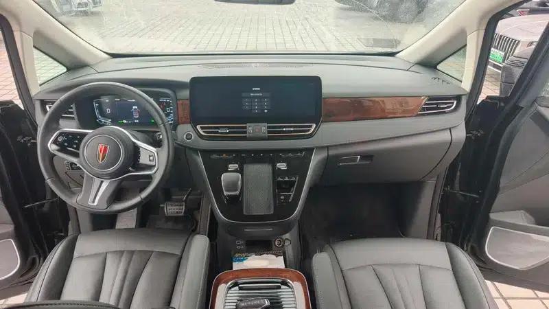 Hongqi HQ9 PHEV 2024 AWD Luxury Edition — миниатюра 14