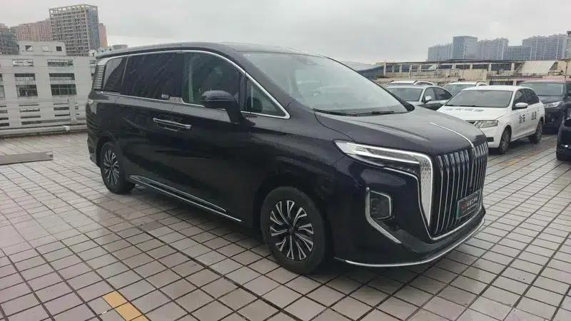 Hongqi HQ9 PHEV 2024 AWD Luxury Edition — миниатюра 3