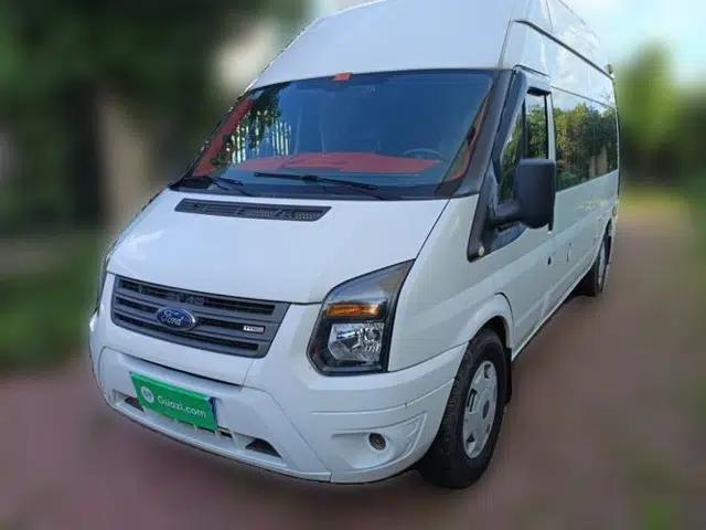 Ford Transit Custom Ford New-Generation Transit V348 Long-Wheelbase High-Roof 2.2T Diesel–Converted Class B Motorhome