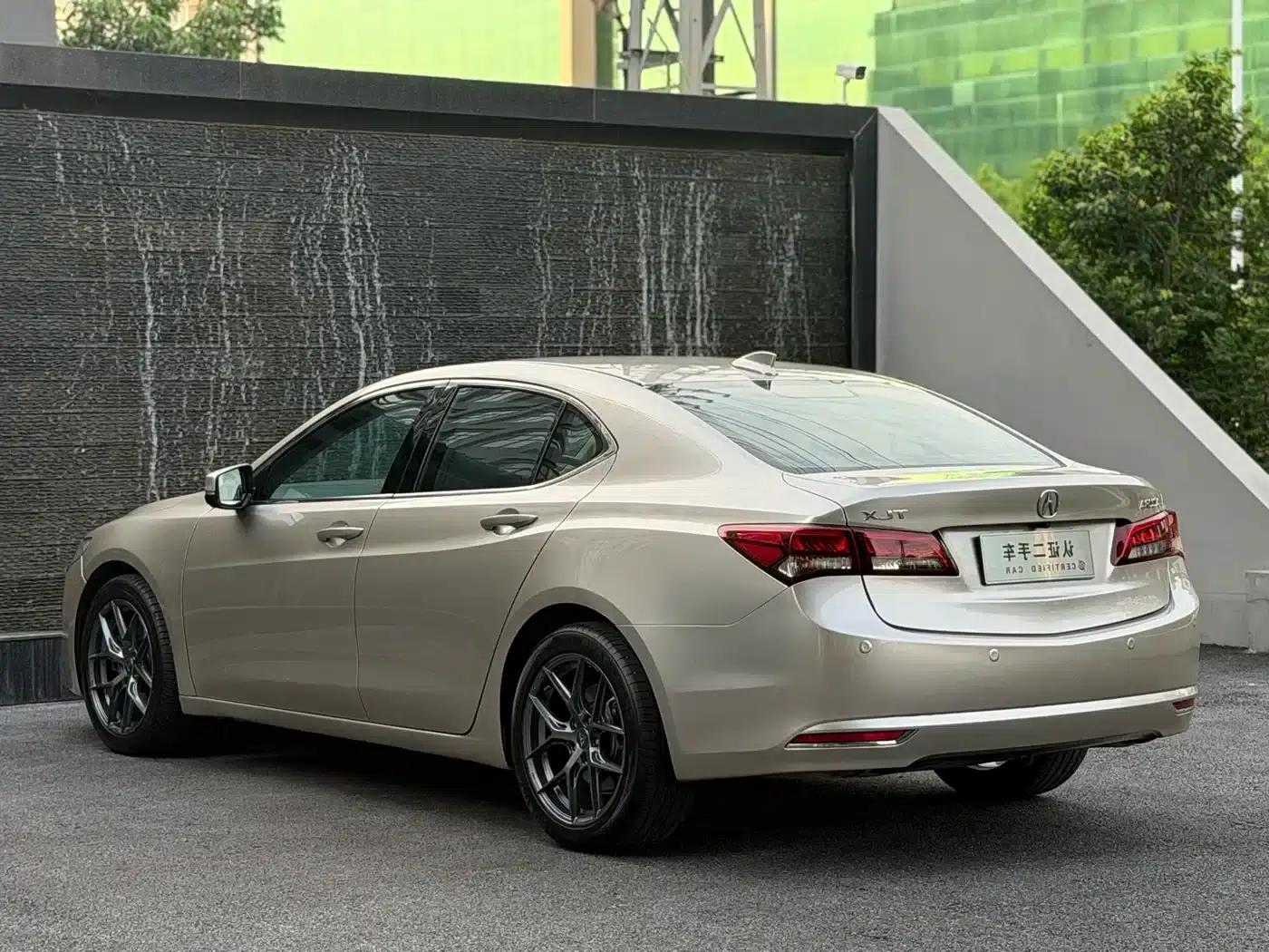 Acura TLX 2015 2.4L Elite Edition — миниатюра 9