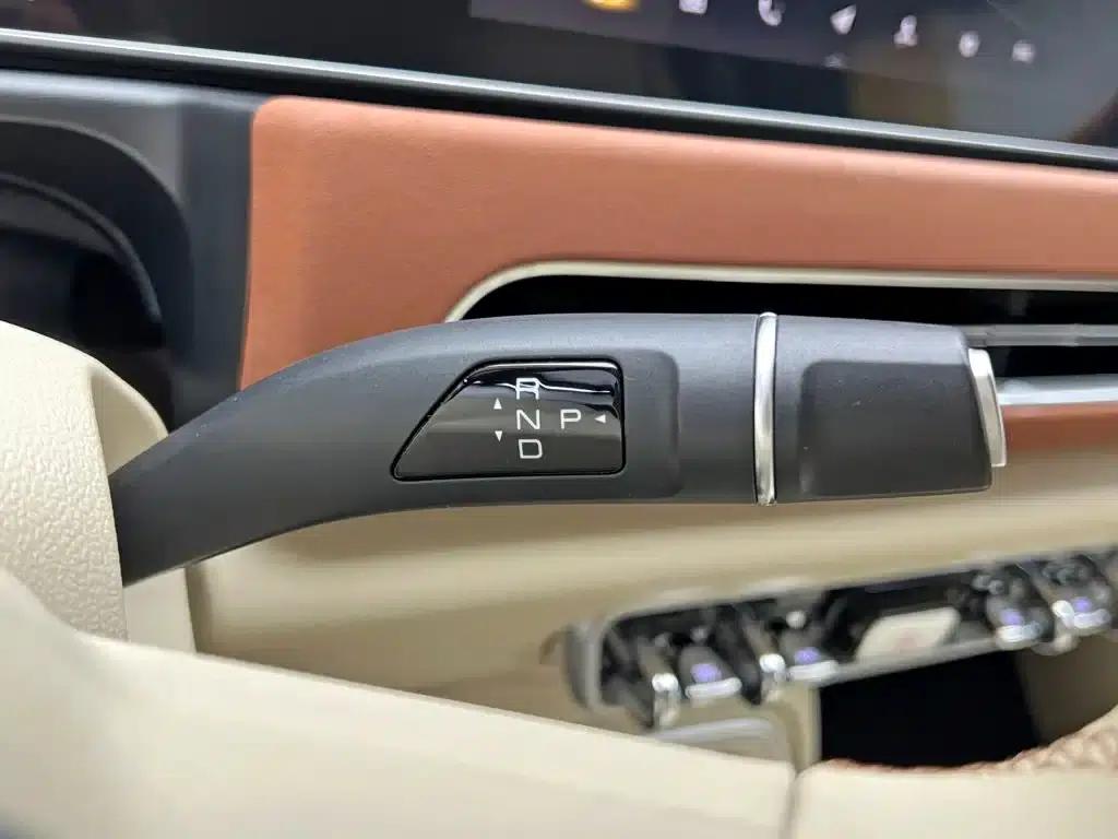 ORA Good Cat 2023 Model, 401km Standard Range, Luxury Edition, Lithium Iron Phosphate — миниатюра 18