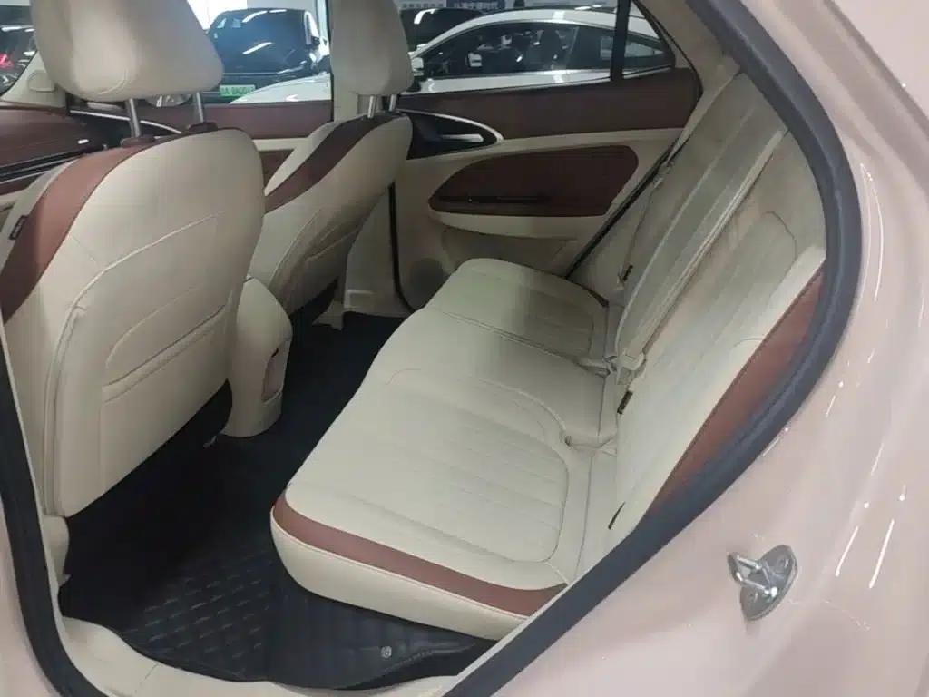 ORA Good Cat 2024 Model 401km Luxury — миниатюра 17