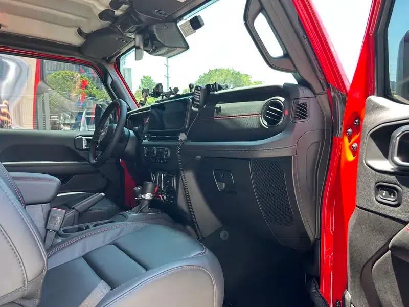 2024 Jeep Wrangler 2.0T Rubicon 2-Door — миниатюра 17
