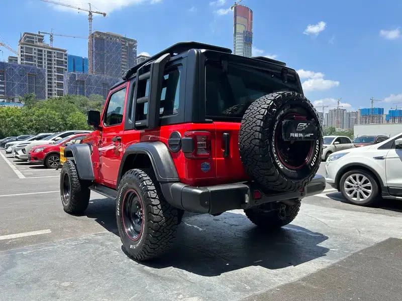 2024 Jeep Wrangler 2.0T Rubicon 2-Door — миниатюра 4