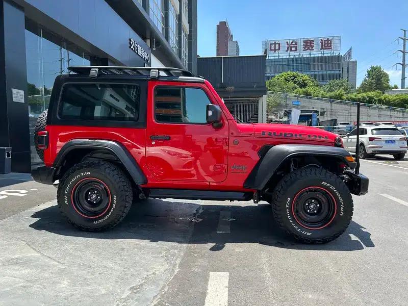 2024 Jeep Wrangler 2.0T Rubicon 2-Door — миниатюра 7
