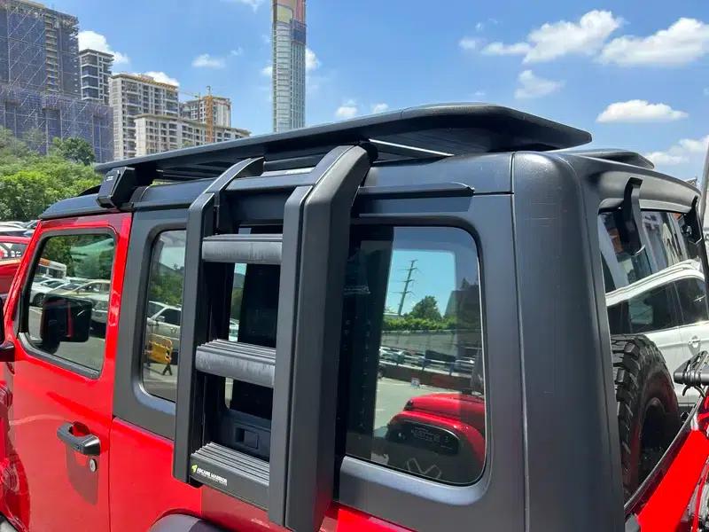 2024 Jeep Wrangler 2.0T Rubicon 2-Door — миниатюра 8
