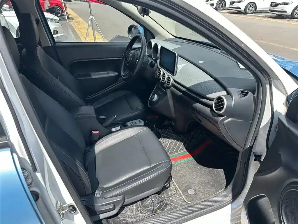 ORA Black Cat 2019 Model 351km Family Edition — миниатюра 11