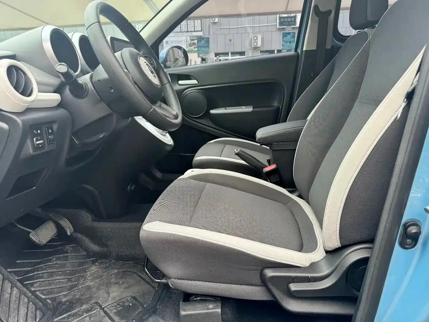 ORA Black Cat 2021 Model 301km Base Edition — миниатюра 4