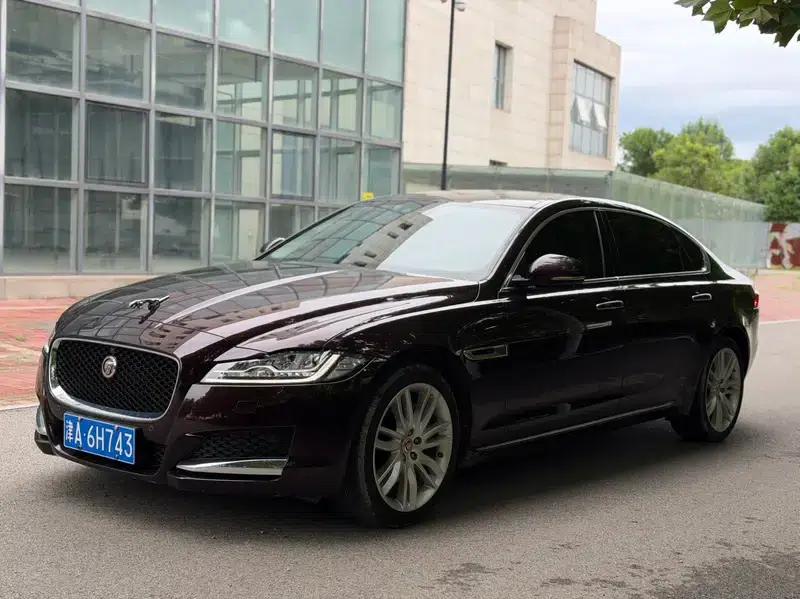 Jaguar XFL 2020 2.0T P250 AWD Premium Edition — миниатюра 1
