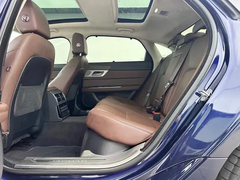 Jaguar XFL 2020 2.0T P250 AWD Premium Edition — миниатюра 16