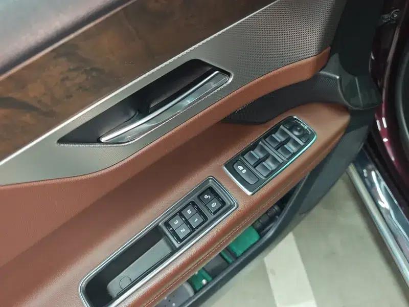 2017 Jaguar XFL 2.0T 200PS Luxury Edition — миниатюра 15