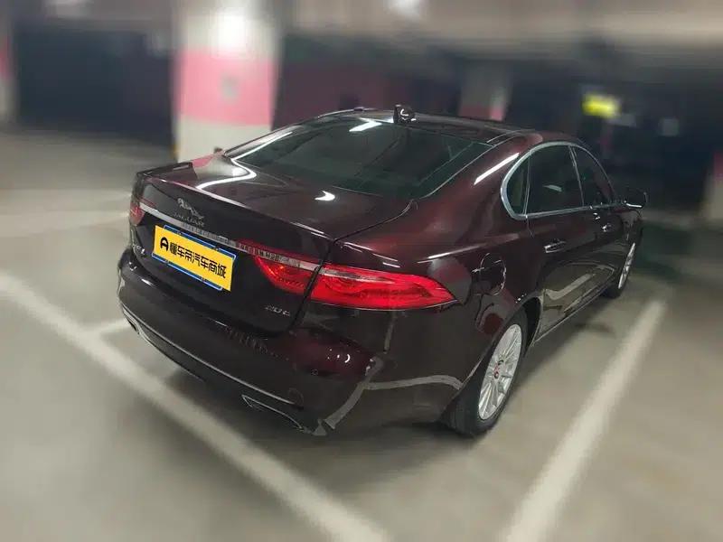 2017 Jaguar XFL 2.0T 200PS Luxury Edition — миниатюра 4
