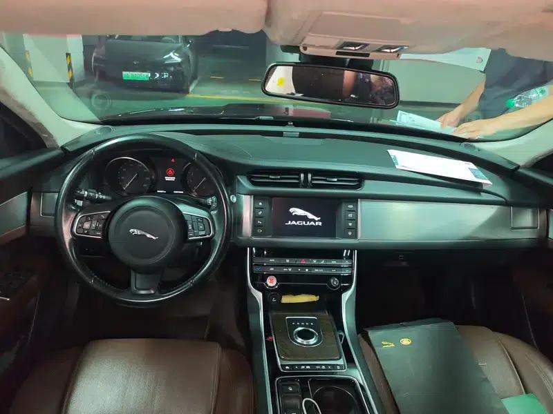 2017 Jaguar XFL 2.0T 200PS Luxury Edition — миниатюра 10