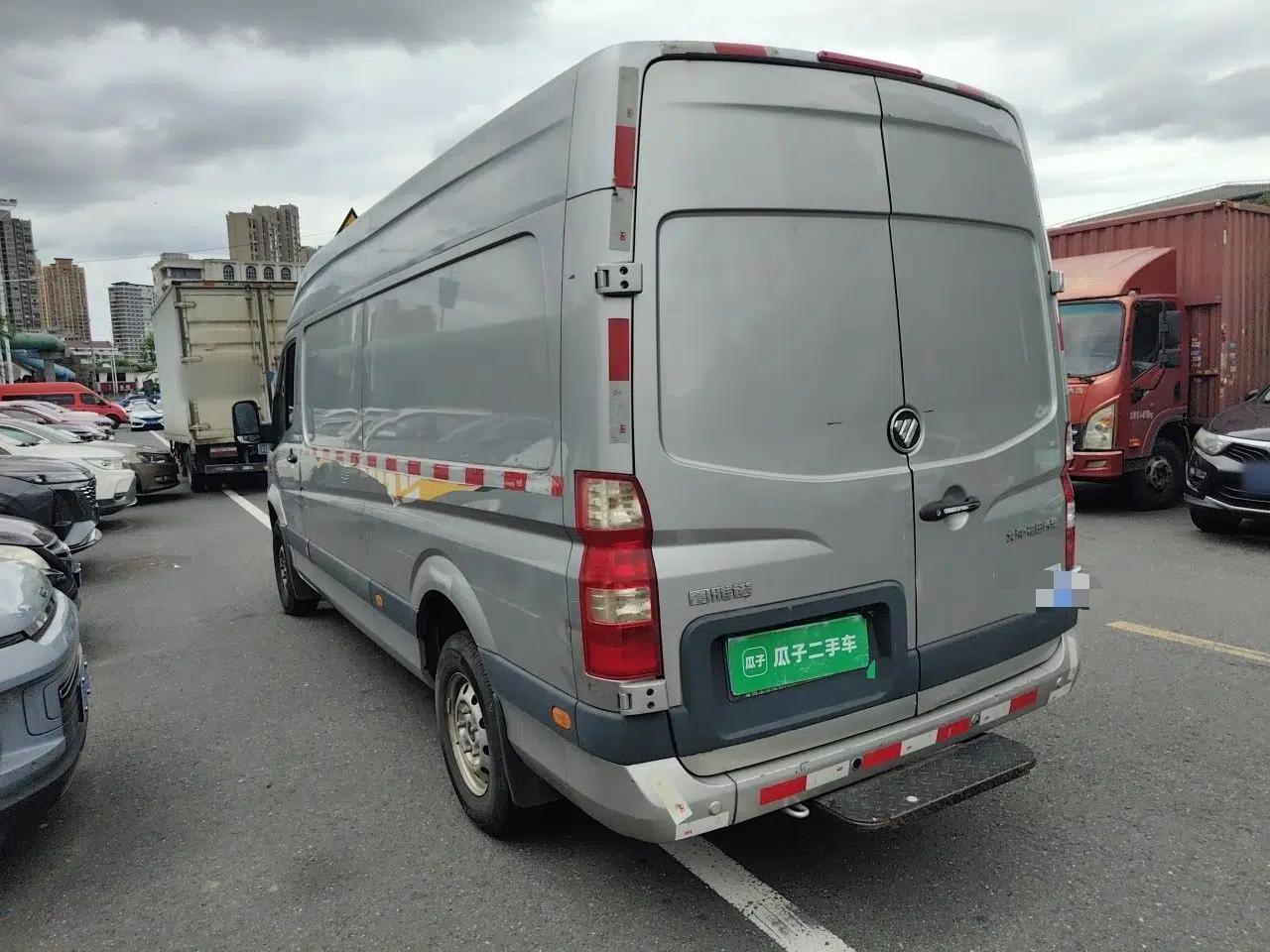 Foton Toano 2023 2.0T Manual Jixiang Van Extended Wheelbase Mid-Roof Design Rear Single Tire 3-Seater — миниатюра 4