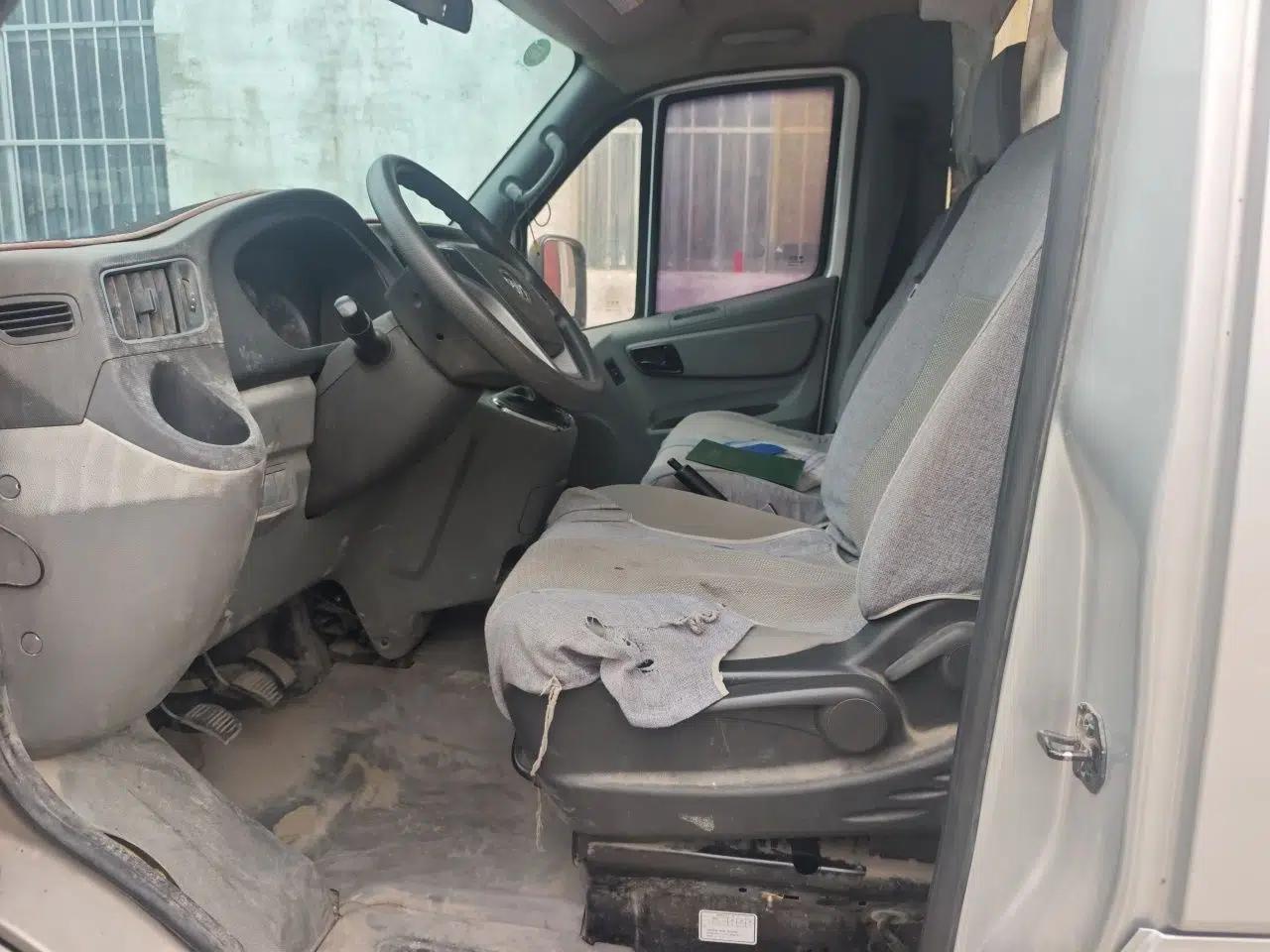 Foton Toano 2020 2.0T Multi-Function Short Wheelbase Mid-Roof 5/6-Seater China VI Emission Standard 4F20TC3 — миниатюра 15