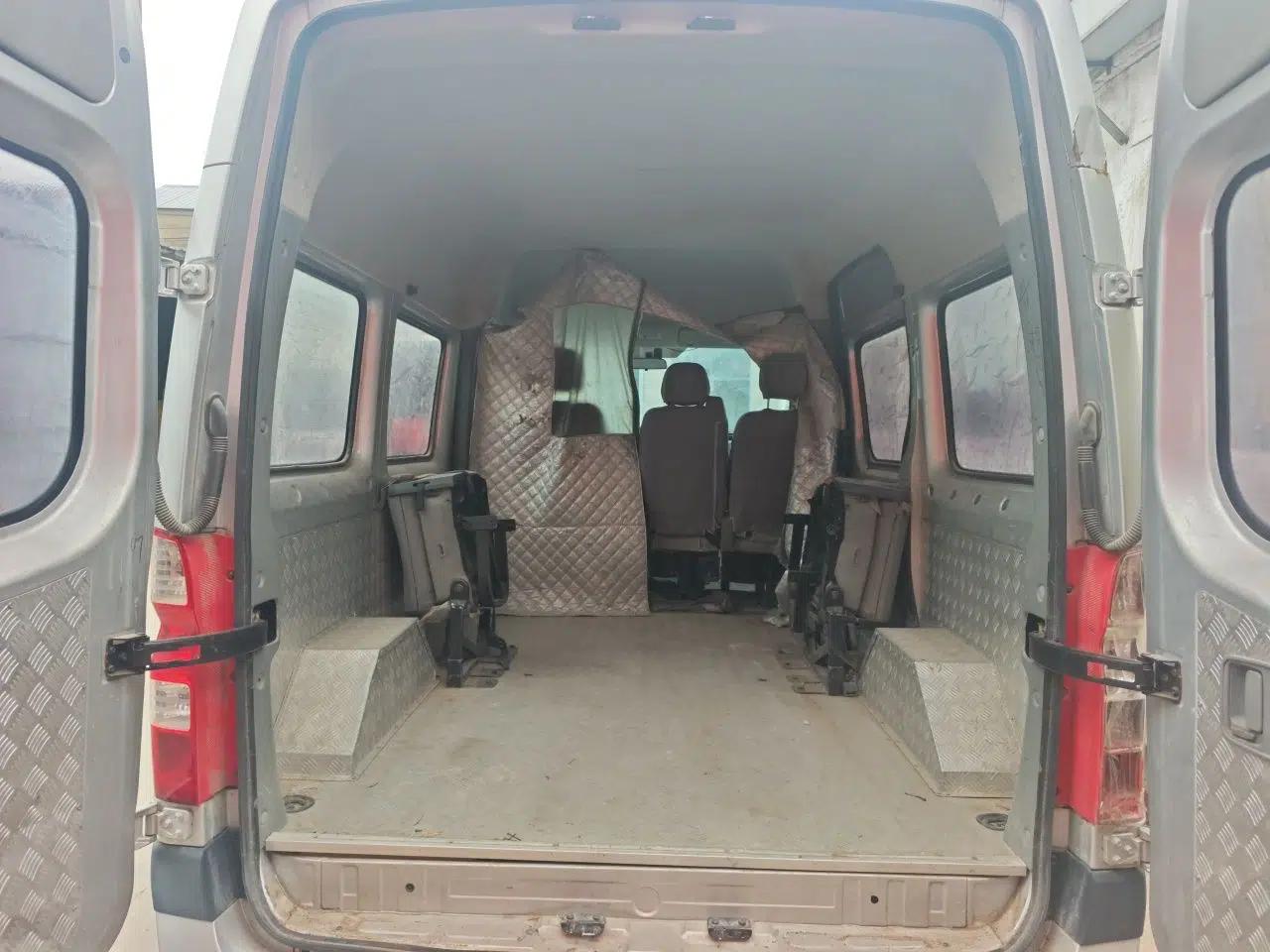 Foton Toano 2020 2.0T Multi-Function Short Wheelbase Mid-Roof 5/6-Seater China VI Emission Standard 4F20TC3 — миниатюра 19