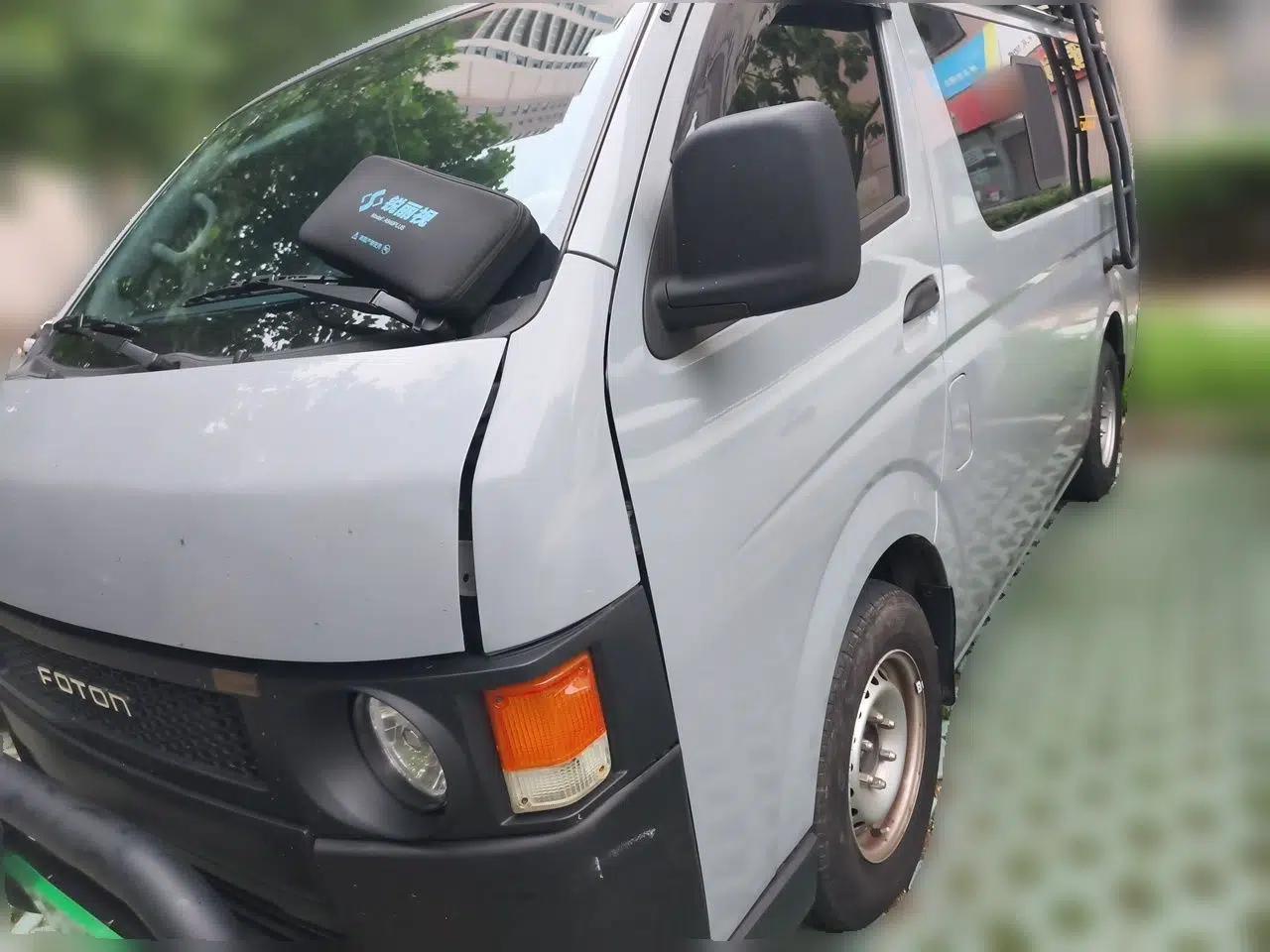 Foton Scenic G7 2.4-liter automatic 4-seat dedicated passenger vehicle — миниатюра 1