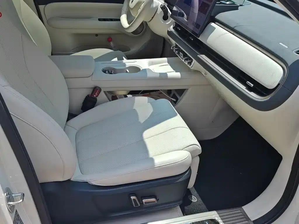 ORA 5 EV 2026 Model 580km Max Edition — миниатюра 5