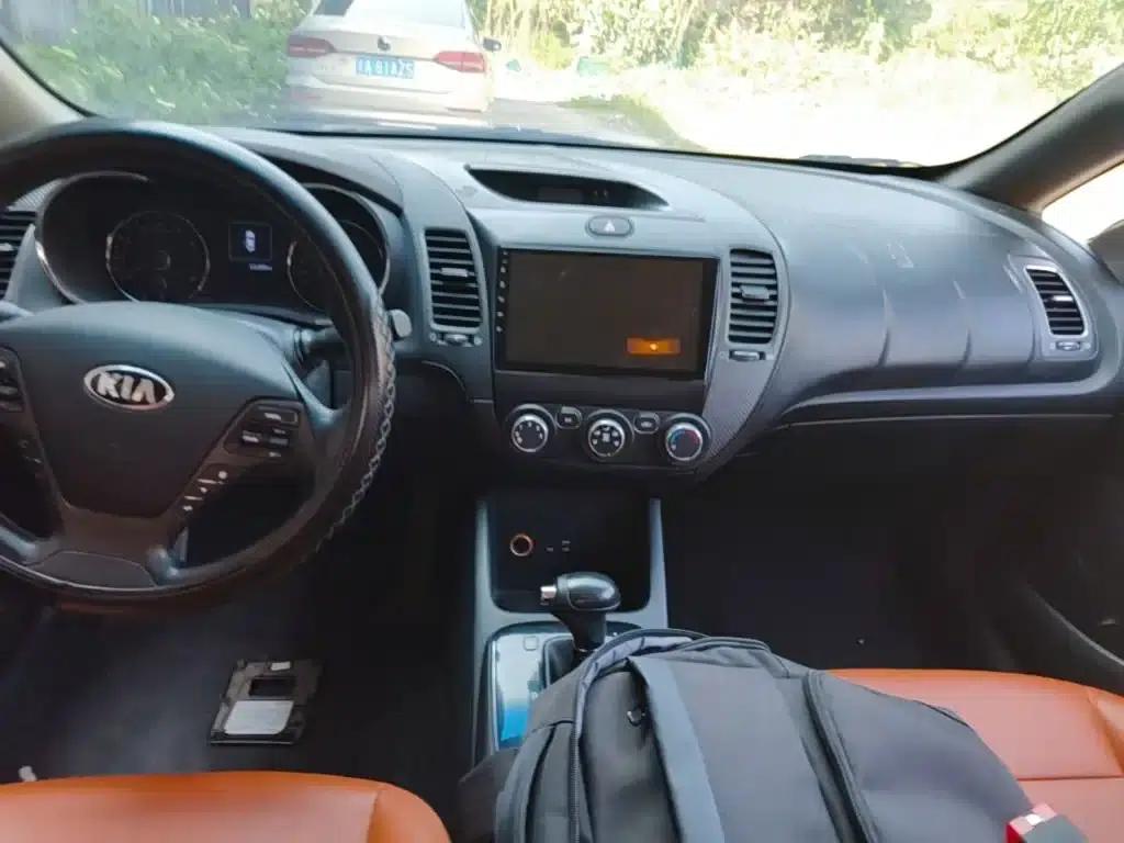 Kia K3 2016 1.6L Automatic GL — миниатюра 13