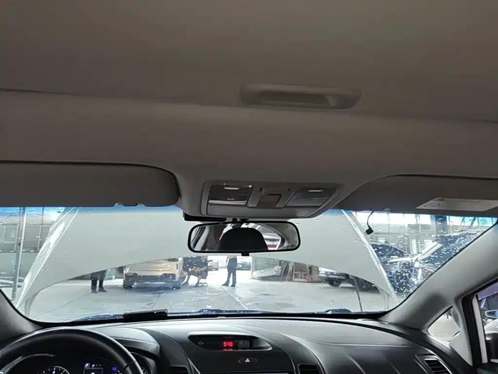 Kia K3 2016 1.6L Automatic GLS — миниатюра 18