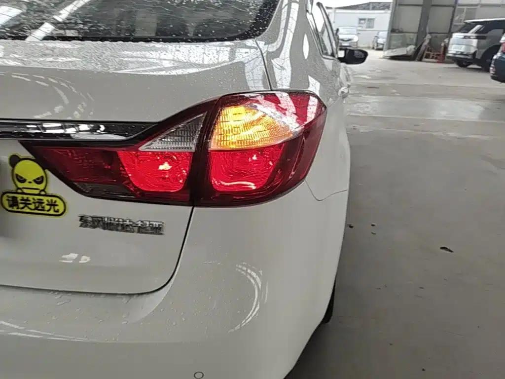 Kia K3 2016 1.6L Automatic GLS — миниатюра 8