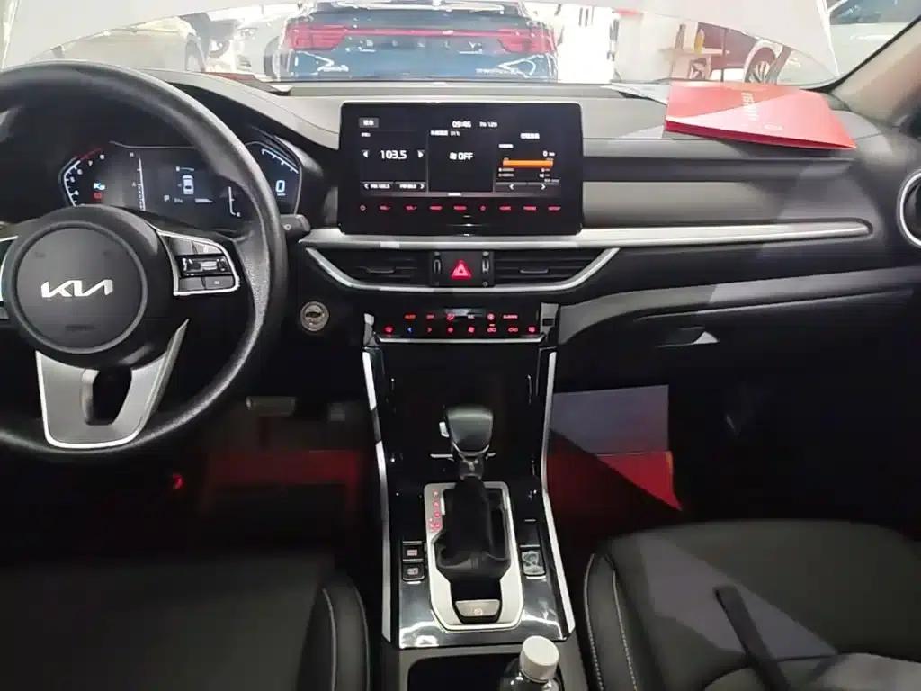 Kia K3 2021 1.5L CVT Youth Edition — миниатюра 13