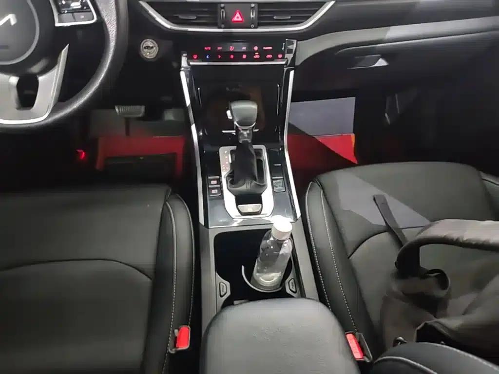 Kia K3 2021 1.5L CVT Youth Edition — миниатюра 14