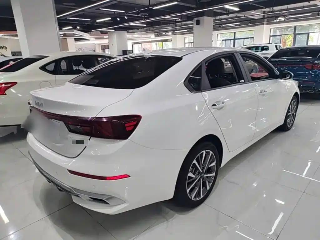 Kia K3 2021 1.5L CVT Youth Edition — миниатюра 7
