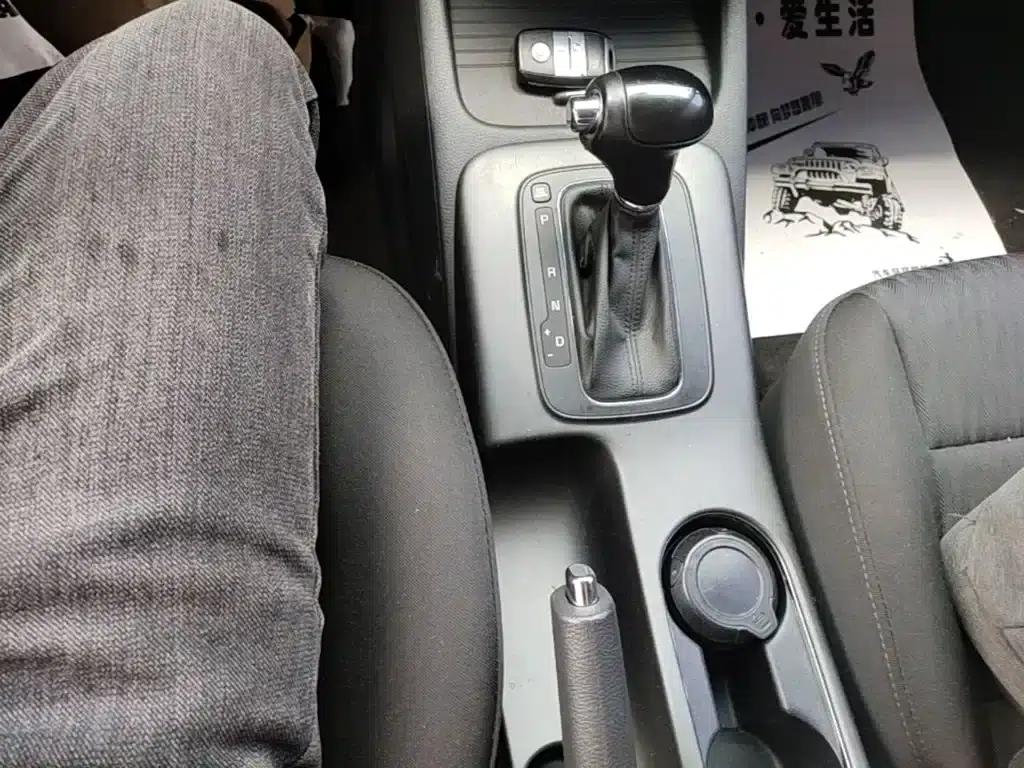 Kia K3 2015 1.6L Automatic GLS — миниатюра 14