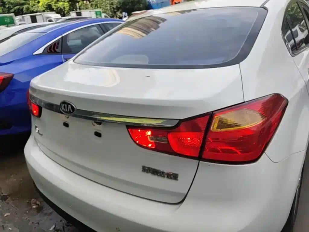Kia K3 2015 1.6L Automatic GLS — миниатюра 6