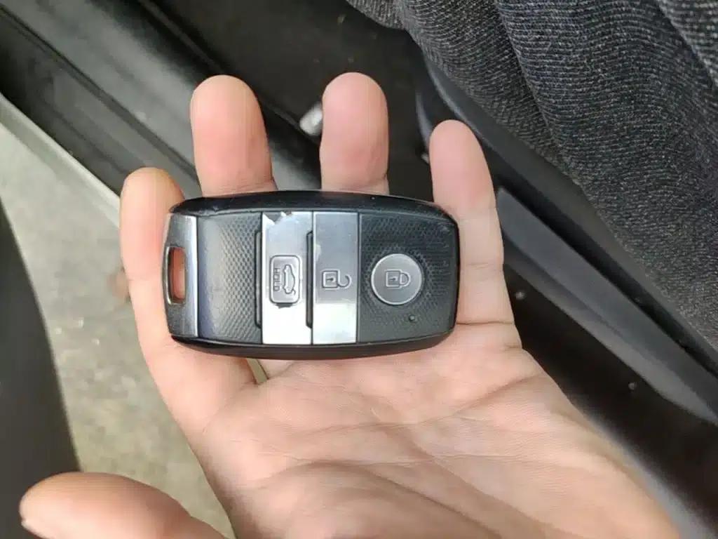 Kia K3 2015 1.6L Automatic GLS — миниатюра 9