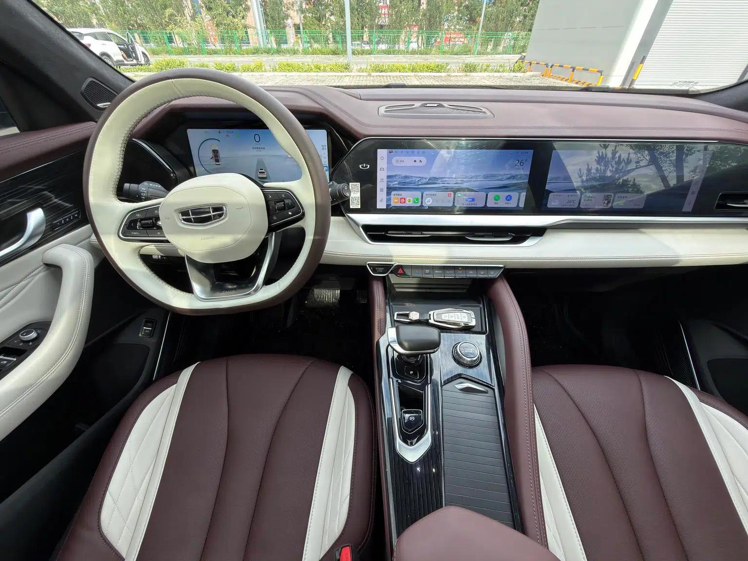 Geely Xingyue L 2021 2.0TD High-Power Automatic Four-Wheel Drive Flagship Edition — миниатюра 9