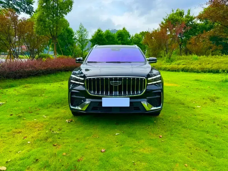 Geely Xingyue L 2026 2.0TD High-Power Automatic Two-Wheel Drive Oriental Star Edition — миниатюра 2