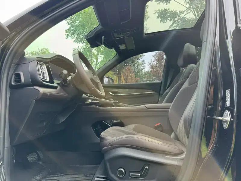 Geely Xingyue L 2026 2.0TD High-Power Automatic Two-Wheel Drive Oriental Star Edition — миниатюра 10