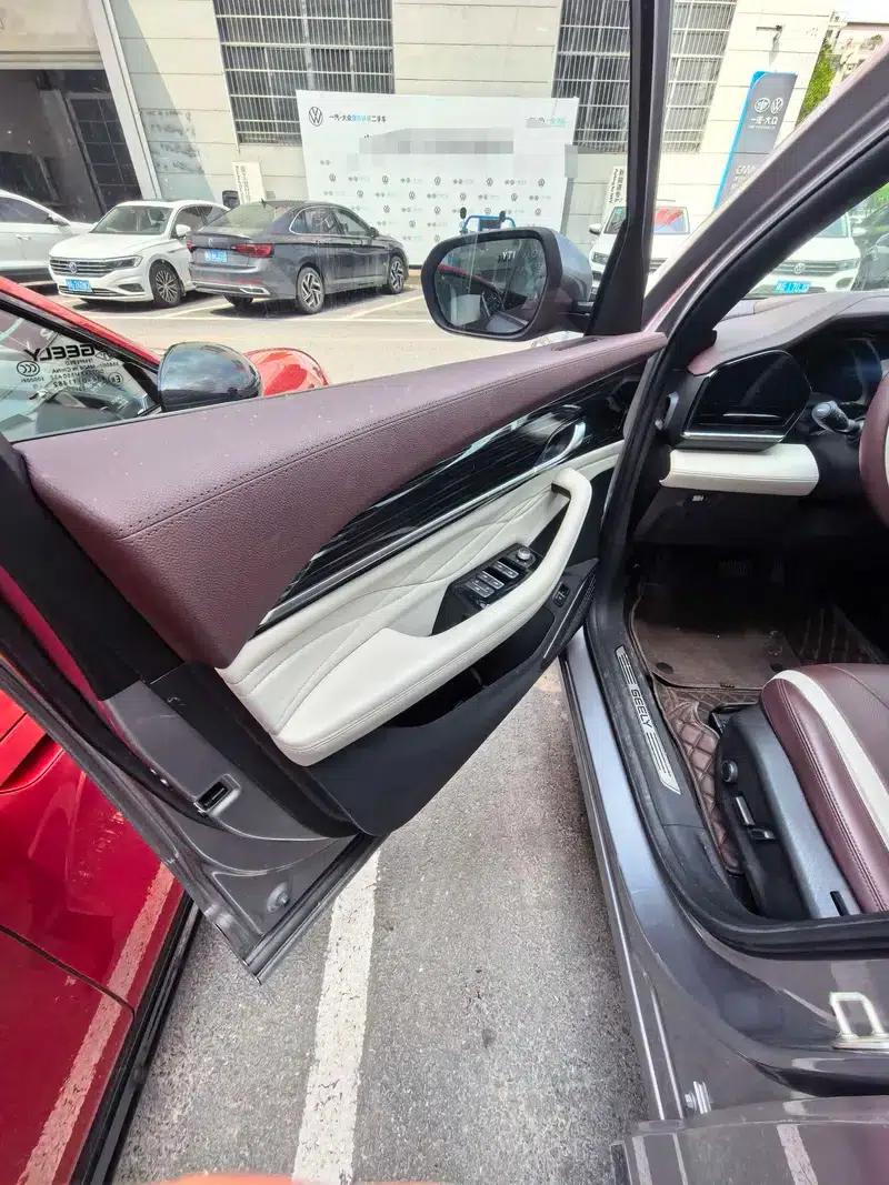 Geely Xingyue L 2024 2.0TD High-Power Automatic Two-Wheel Drive Cloud Edition — миниатюра 6
