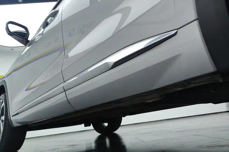 Geely Xingyue L 2023 2.0TD High-Power Automatic Two-Wheel Drive Flagship Edition — миниатюра 8