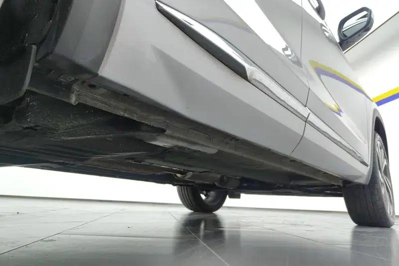 Geely Xingyue L 2023 2.0TD High-Power Automatic Two-Wheel Drive Flagship Edition — миниатюра 9