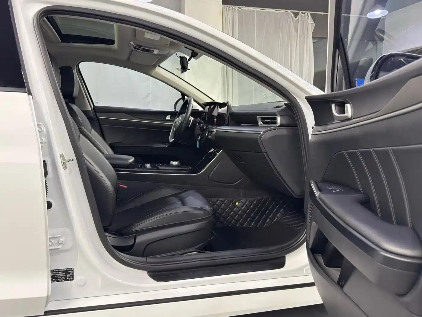 Kia K5 2021 270T CVVD Refresh Edition — миниатюра 13