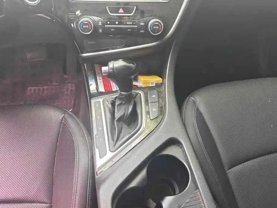 Kia K5 2014 2.0L Automatic GLS — миниатюра 16