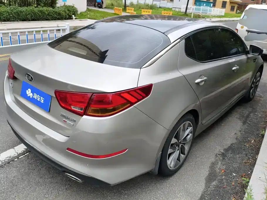Kia K5 2014 2.0L Automatic Luxury — миниатюра 3