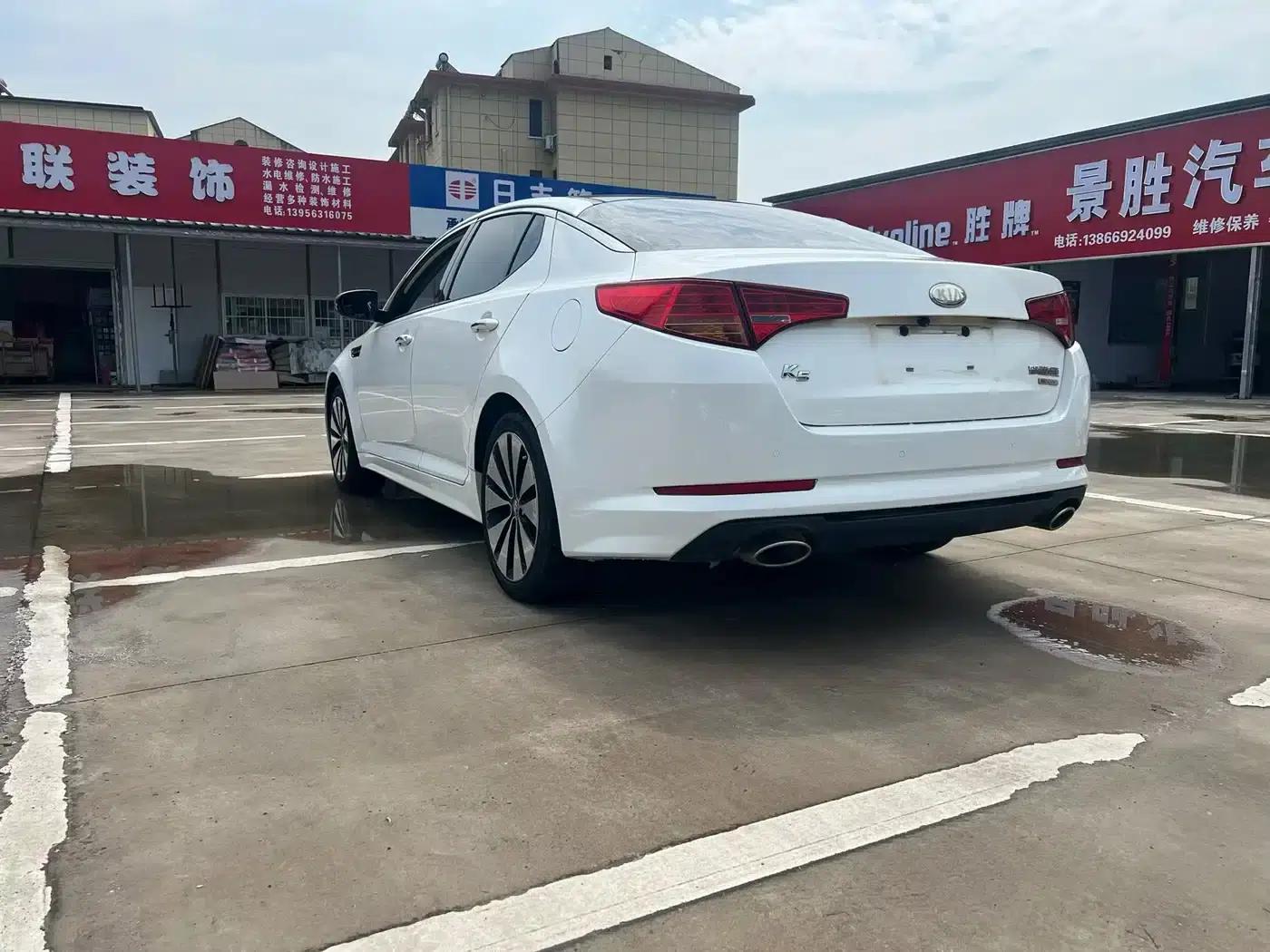 Kia K5 2012 2.0L Automatic DLX-2 — миниатюра 4