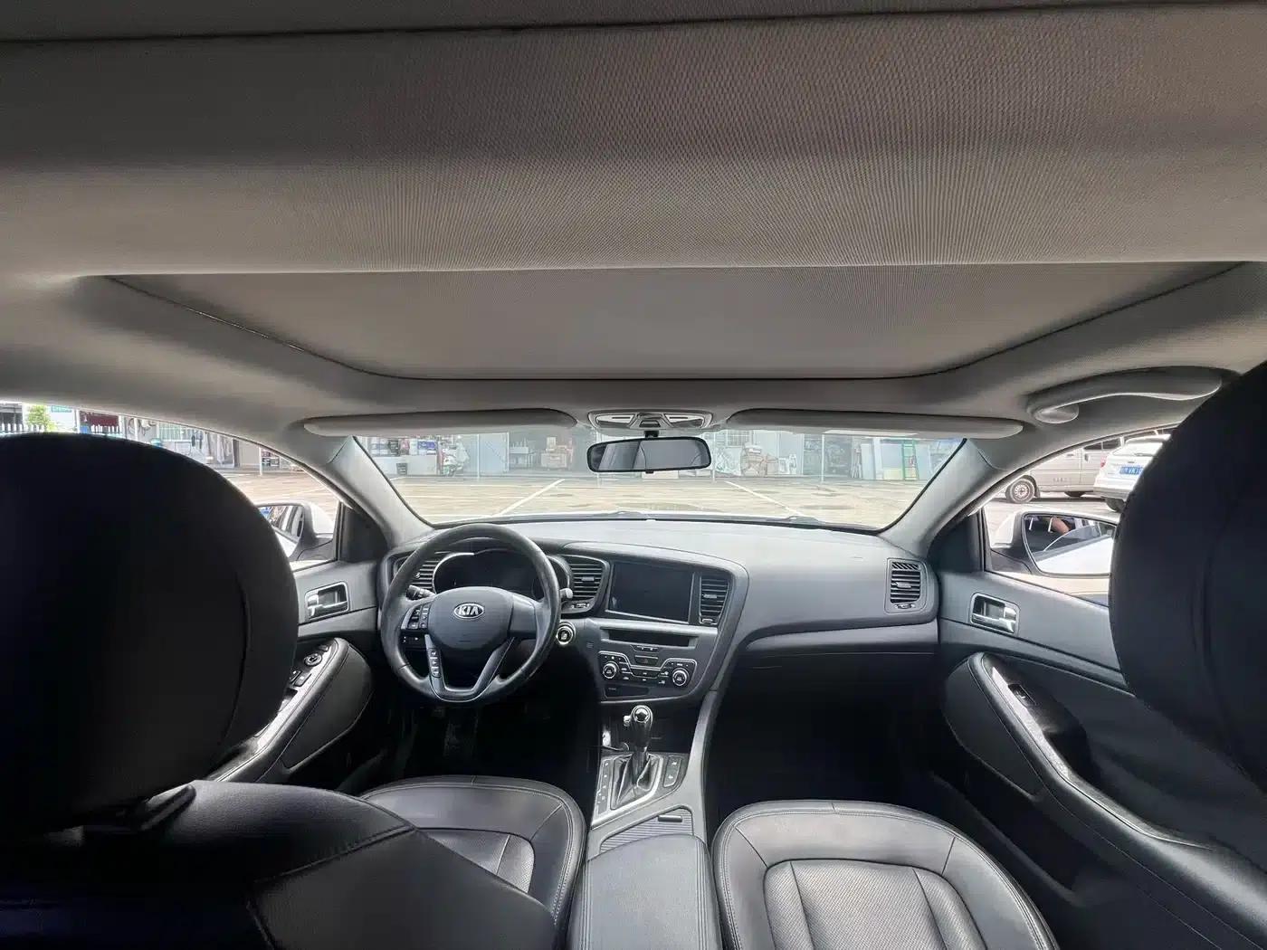 Kia K5 2012 2.0L Automatic DLX-2 — миниатюра 9
