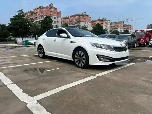 Kia K5 2012 2.0L Automatic DLX-2